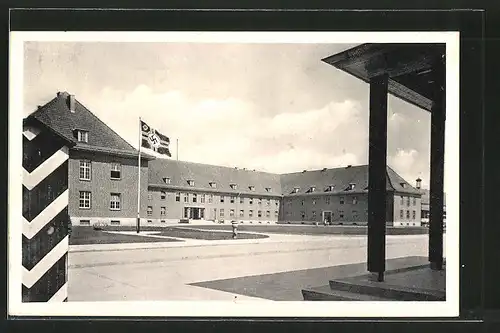 AK Bremen-Grohn, Kaserne mit Reichskriegsflagge mit 