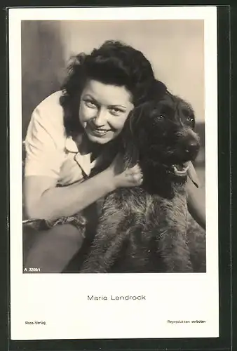 AK Schauspielerin Maria Landrock mit Hund