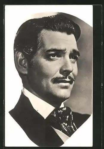 AK Schauspieler Clark Gable mit Schnurrbart und Krawatte