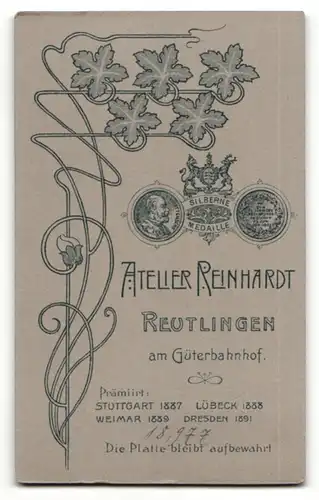 Fotografie J. Reinhardt, Reutlingen, Portrait Dame mit Flechtfrisur