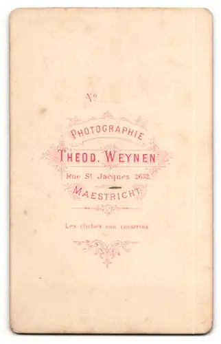 Fotografie Theod. Weynen, Maestricht, Portrait Kommunikantin mit Gebetsbuch