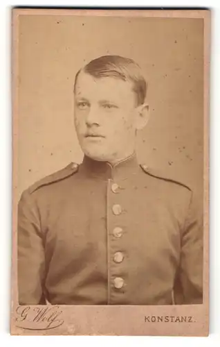 Fotografie G. Wolf, Konstanz, Portrait junger Soldat in Uniform