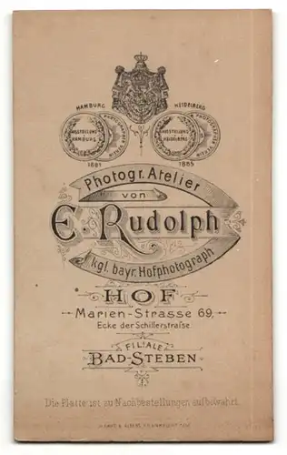 Fotografie E. Rudolph, Hof, Hübsche Bürgertochter im Kleid