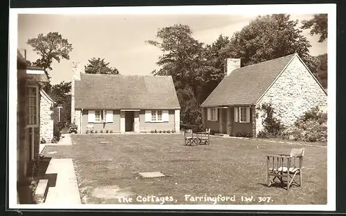 AK Farringford, The Cottages