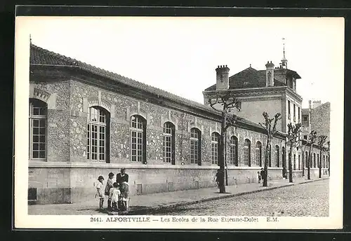 AK Alfortville, Les Ecoles de la rue Etienne-Dolet