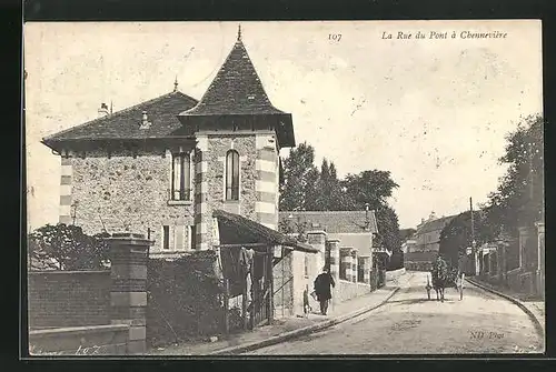 AK Chennevière, La Rue du Pont