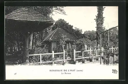 AK Roseraie de l'Hay, Le Bureau