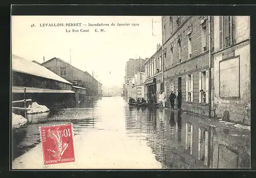 AK Levallois-Perret, La Rue Cavè Hochwasser 1910