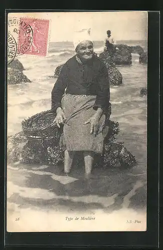 AK Muschelfischerin am Strand, Type de Moulière