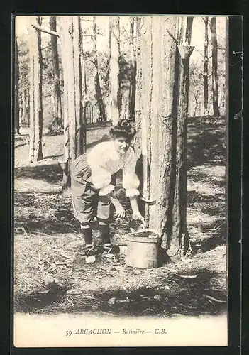 AK Arcachon, Résinière, Arbeiterin in der Forstwirtschaft