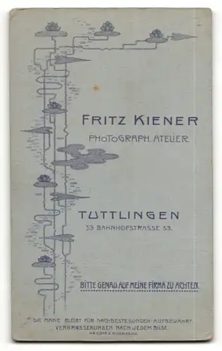 Fotografie Fritz Kiener, Tuttlingen, Portrait junger Mann frisiert mit kaiserlicher Barttracht