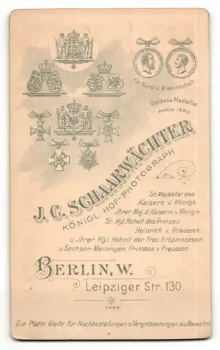 Fotografie J. C. Schaarwächter, Berlin-W, Portrait bürgerlicher Herr mit Krawatte im Anzug