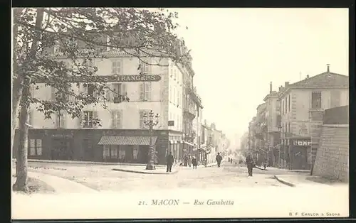 AK Macon, Rue Gambetta, Strassenpartie
