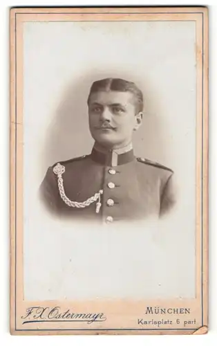 Fotografie F. X. Ostermayr, München, Portrait Unteroffizier mit Schützenschnur