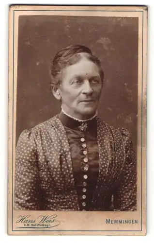 Fotografie Hans Weis, Memmingen, Portrait betagte Dame mit geflochtenem Haar