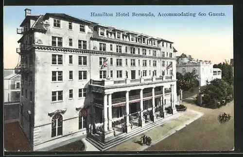 AK Hamilton / Bermuda, View of the Hamilton Hotel