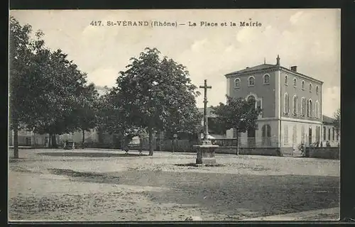 AK St-Verand, La Place et la Mairie