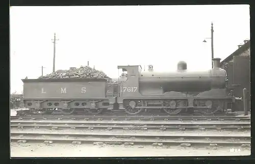 Foto-AK Lok 17617 mit Tender der LMS