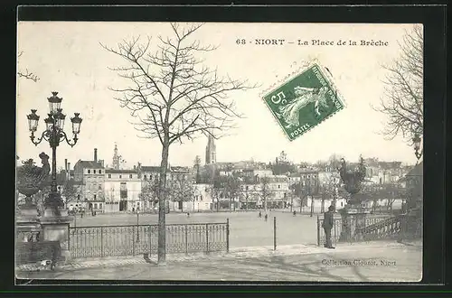 AK Niort, La Place de la Breche