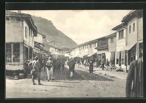 AK Skutari / Shkodra, im alten Türkenbasar, im Hintergrund das Kastell