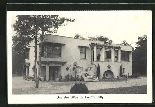 AK Lys-Chantilly, Une des villas