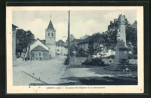 AK Lhuis, La place de l'Eglise et le monument