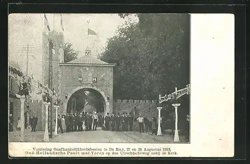 AK De Bilt, Vorsiering Onafhankelijkheidsfeesten 1913, Oud-Hollandsche poort met Toren