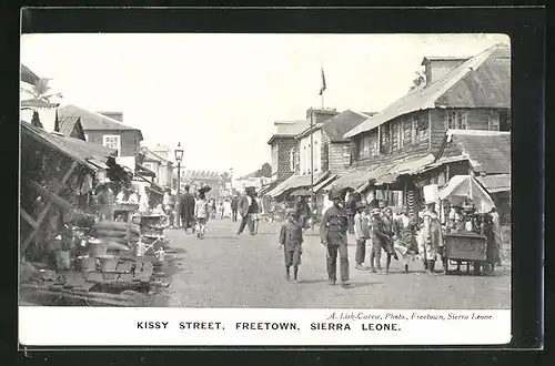 AK Freetown, Kissy Street, Strassenpartie mit Einwohnern