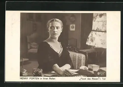 AK Schauspielerin Henny Porten in dem Film Faust des Riesen, 1.Teil