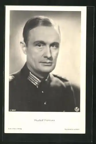 AK Schauspieler Rudolf Fernau in Uniformkostüm