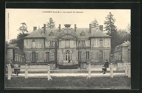 AK Jossigny, La facade du Château