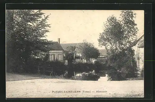 AK Plessis-Saint-Jean, Abreuvoir