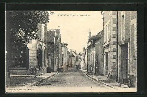 AK Chitry-le-Fort, Grande Rue