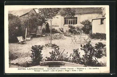 AK Courlon-sur-Yonne, Hotel Lafabregue, ses Jardins