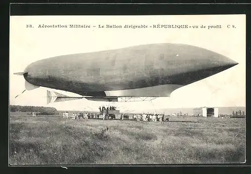 AK Aerostation Militaire, le Ballon dirigeable Republique vu de profil