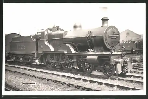 Fotografie Eisenbahn Grossbritannien, Dampflok Nr. 1022, Lokomotive mit Tender