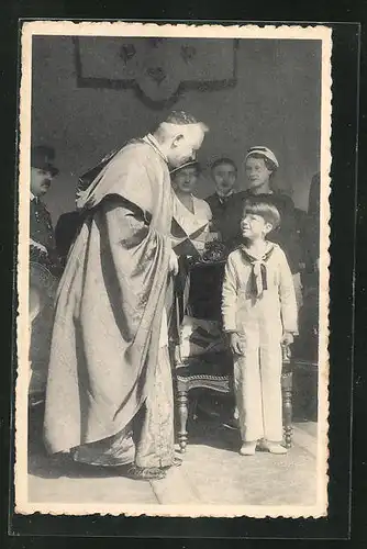 AK S. E. le Cardinal Van Roey et le Prince Baudouin von Belgien