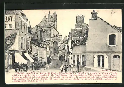 AK Villeneuve-sur-Yonne, La rue du Pont, Strassenpartie