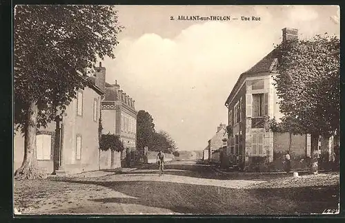 AK Aillant-sur-Tholon, Une Rue, Strassenpartie