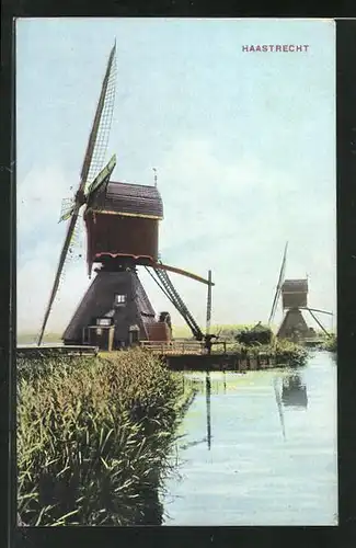 AK Haastrecht, Molen, Uferpartie mit Mühlen