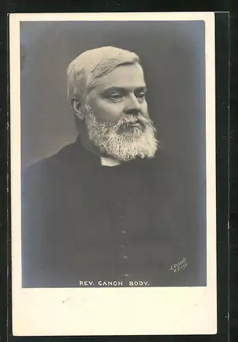 AK Reverend Canon Body, Geistlicher