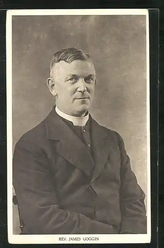 AK Reverend James Goggin, Halbportrait des Geistlichen
