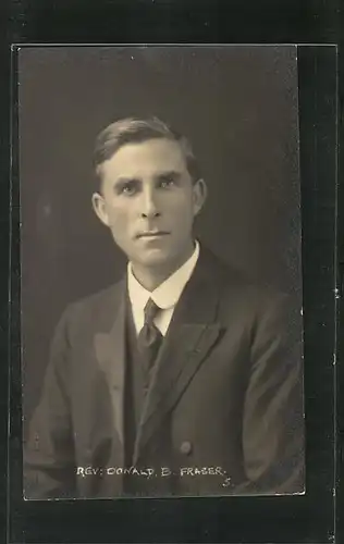 AK Reverend Donald B. Fraser, Geistlicher