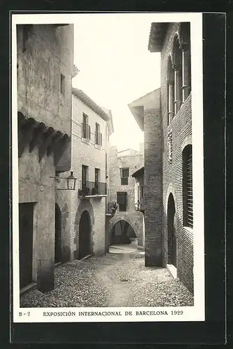 AK Barcelona, Exposicion Internacional 1929, Pueblo Espanol, Bajada de Cervantes