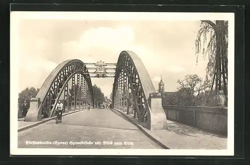 AK Fürstenwalde / Spree, Spreebrücke mit Blick zum Dom
