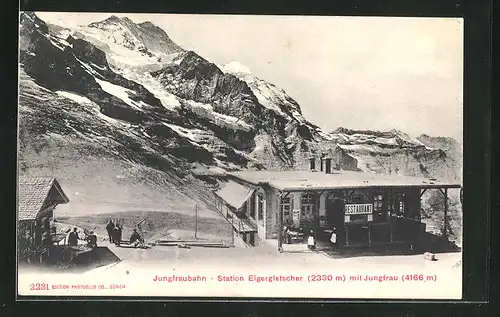 AK Jungfraubahn Station Eigergletscher mit Jungfrau