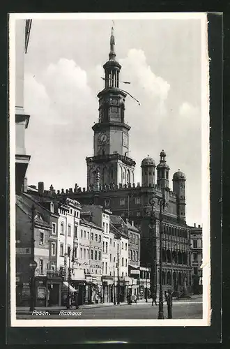 AK Posen / Poznan, Strassenpartie am Rathaus