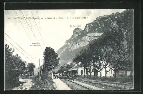AK Montmélian, La Gare et le Rocher dit, Bahnhof