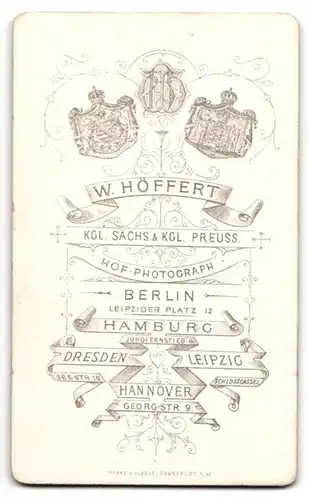 Fotografie W. Höffert, Berlin, Hamburg, Dresden, Portrait Soldat in Uniform