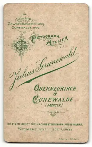 Fotografie Jul. Grunewald, Oberneukirch & Cunewalde i/S, Portrait junge bürgerliche Dame